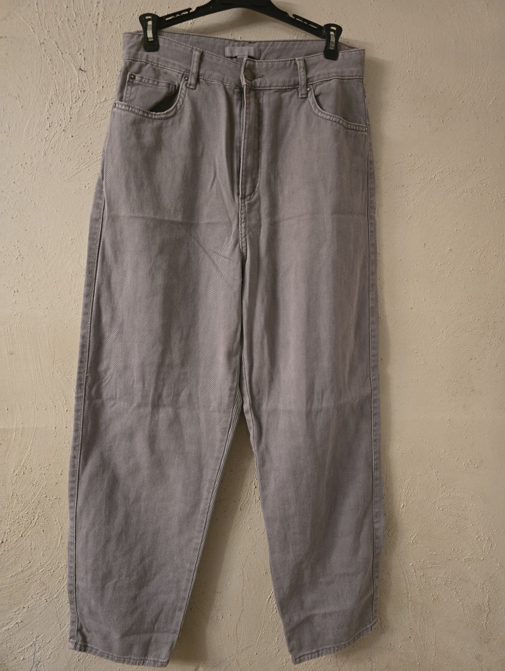 H&M High-Rise Women’s Jeans in Light Gray
